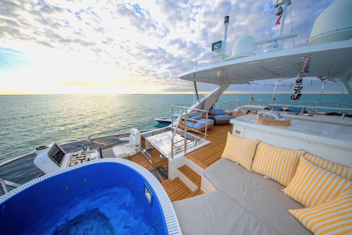 2015 Benetti 108 