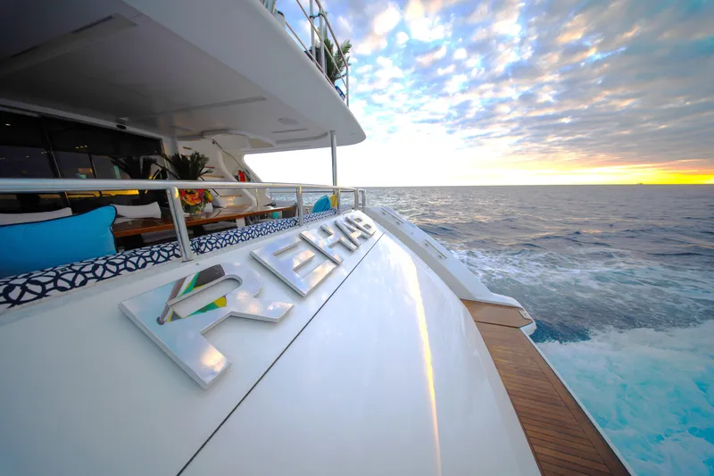 Rehab Yacht Photos Pics REHAB 108' Benetti 2015 for Sale