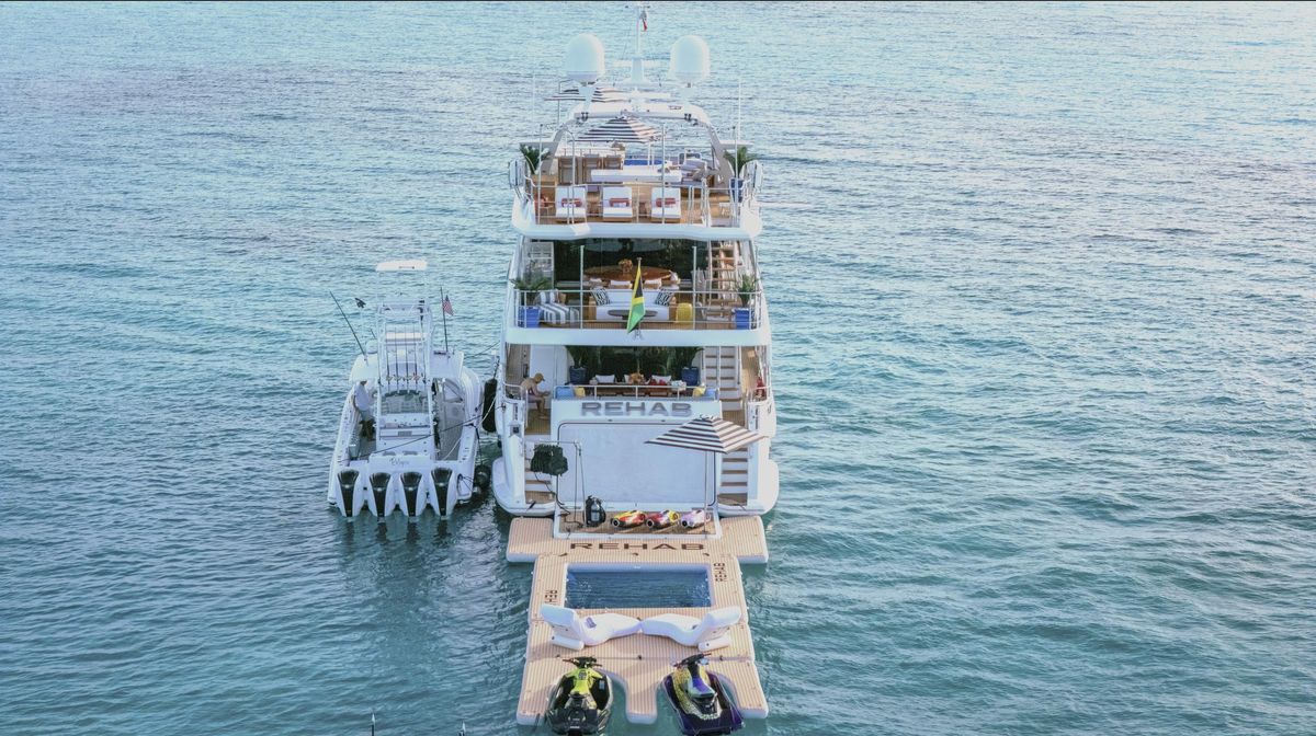 2015 Benetti 108 