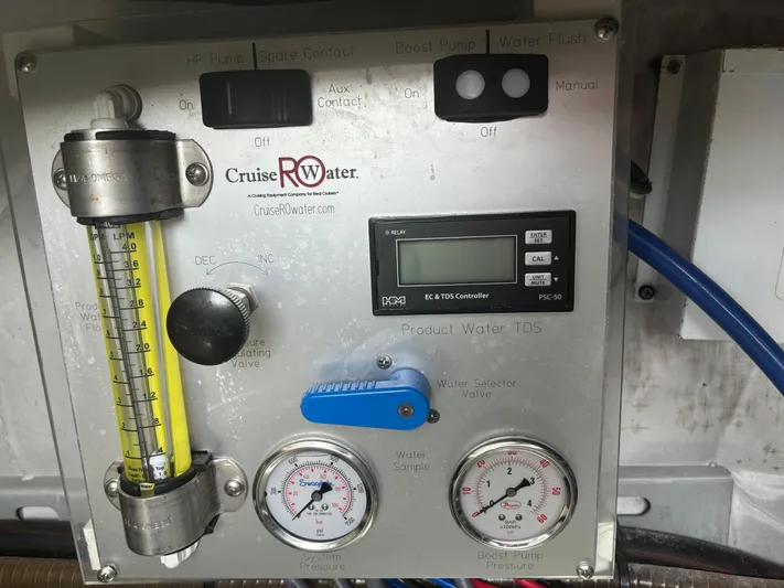 Even Mo Betta Yacht Photos Pics 