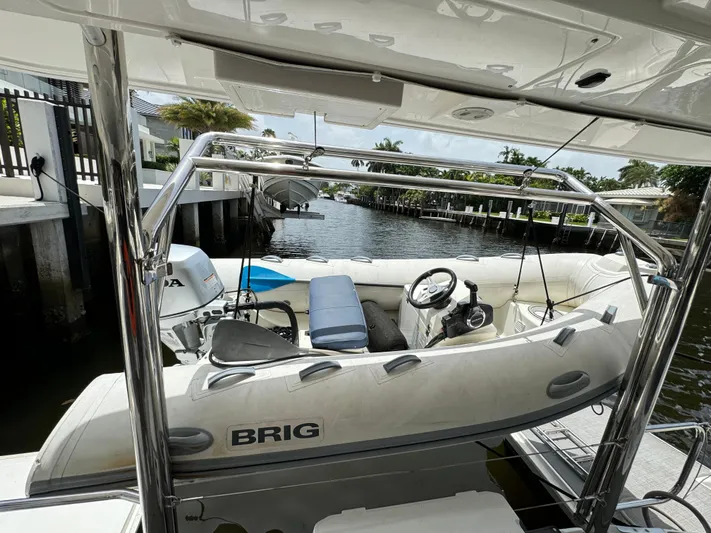 Even Mo Betta Yacht Photos Pics 