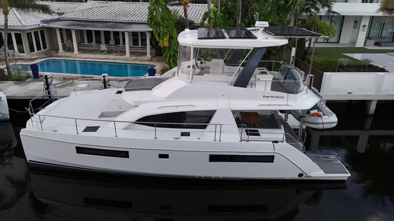 Even Mo Betta Yacht Photos Pics 