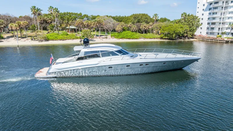 Alchemy Yacht Photos Pics 