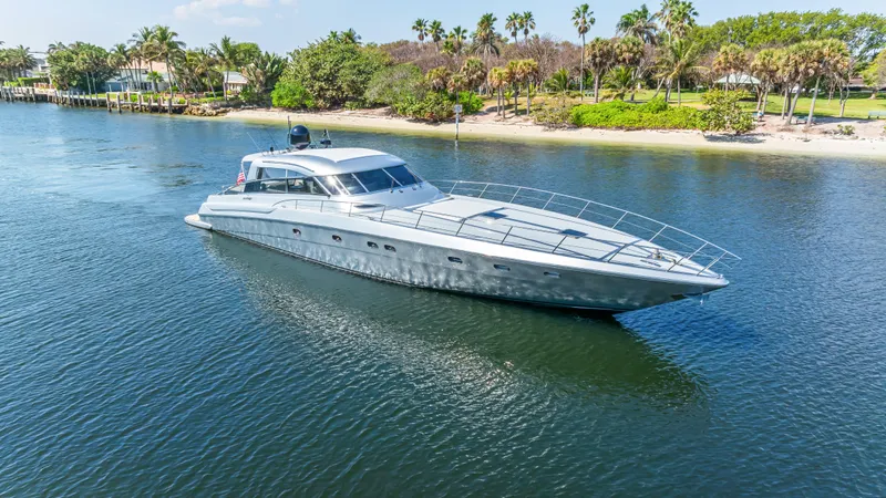 Alchemy Yacht Photos Pics 