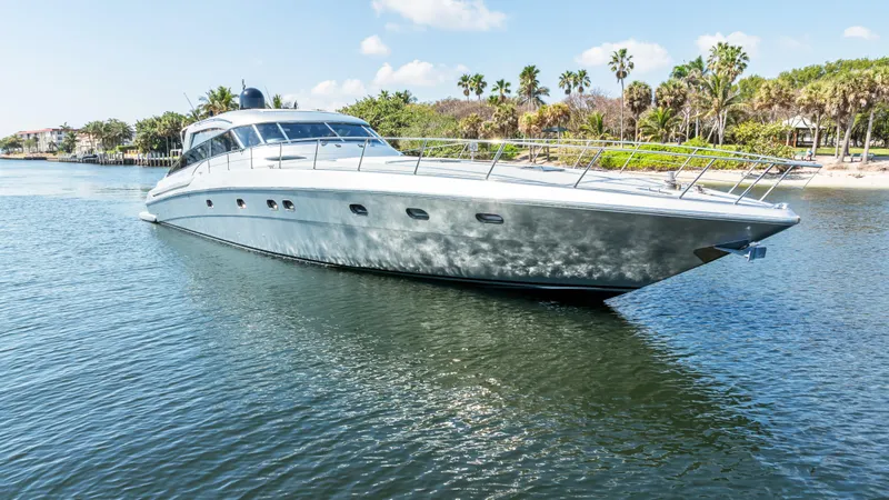 Alchemy Yacht Photos Pics 