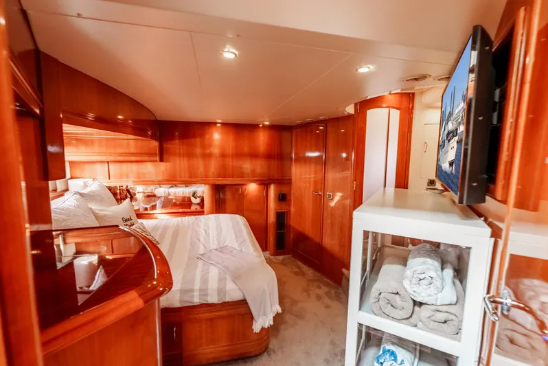 Christmas Joy 365 Yacht Photos Pics Carver 56 Voyager