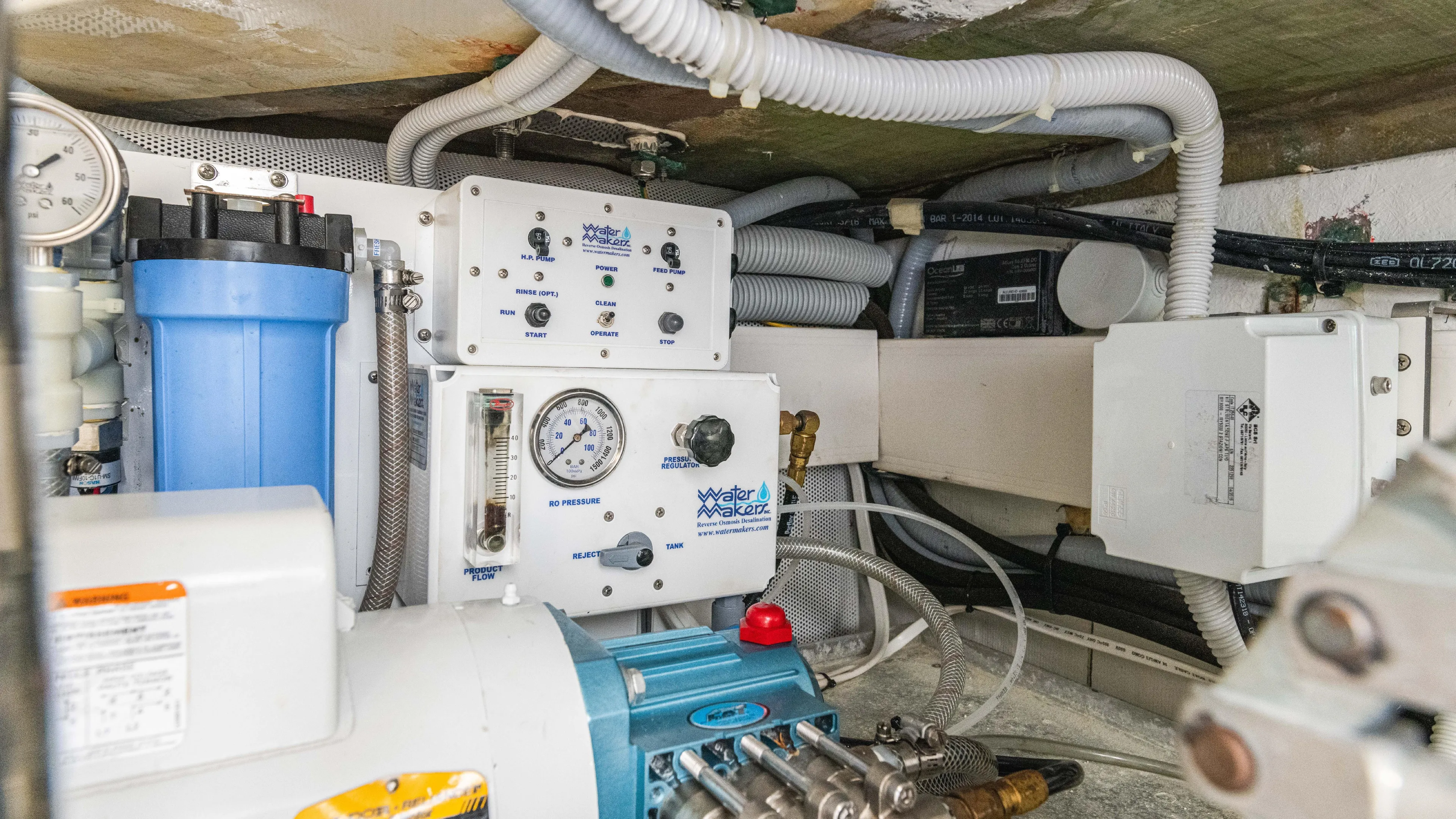 Nauti Style Yacht Photos Pics 