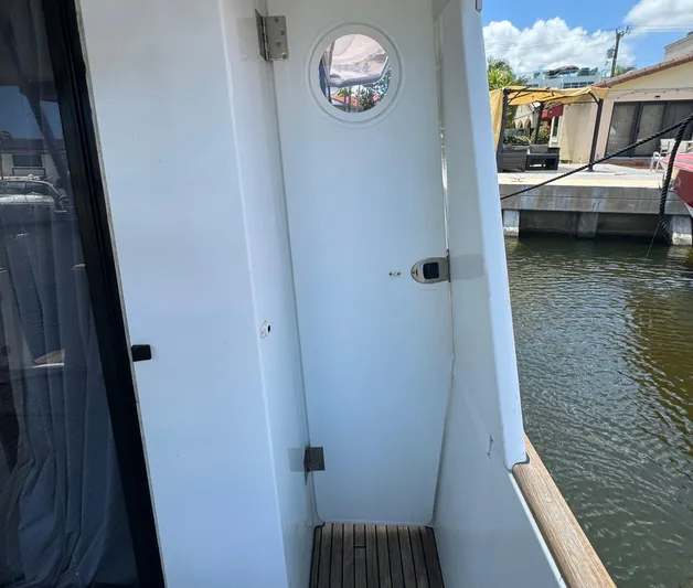 Zignec Yacht Photos Pics 