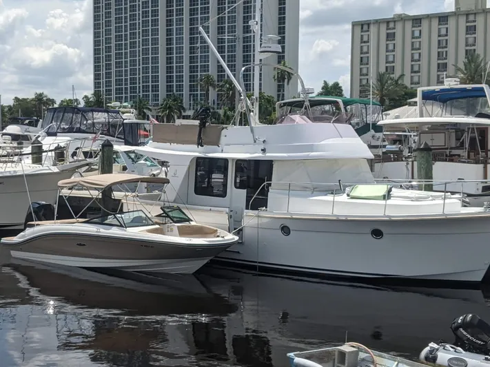 Zignec Yacht Photos Pics 