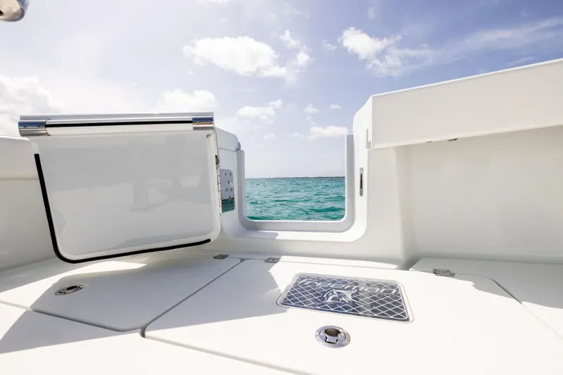  Yacht Photos Pics Freeman 37 VH 2022 boat deck with ocean view and open hatch.