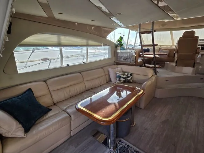 Lady L Yacht Photos Pics 2000 Cruisers Yachts Sport 50 - Image 10