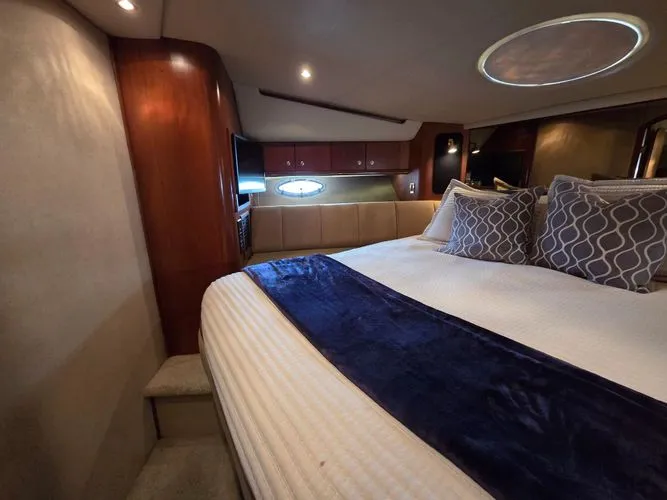 Lady L Yacht Photos Pics 2000 Cruisers Yachts Sport 50 - Image 12