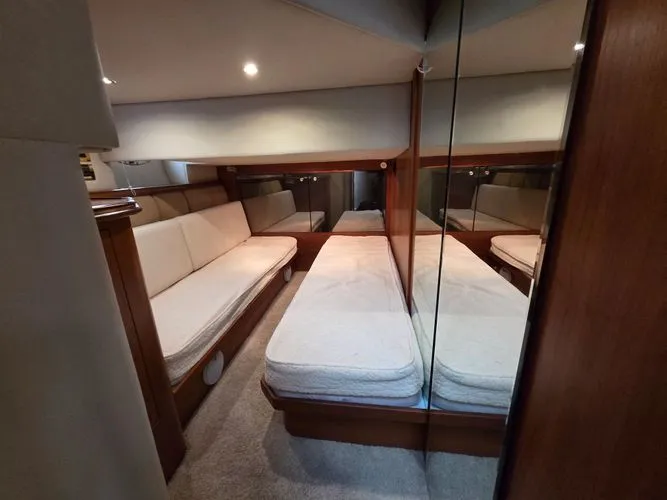 Lady L Yacht Photos Pics 2000 Cruisers Yachts Sport 50 - Image 22