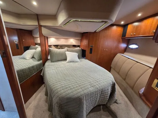 Lady L Yacht Photos Pics 2000 Cruisers Yachts Sport 50 - Image 17