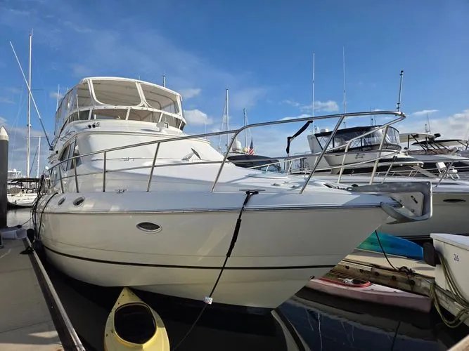 Lady L Yacht Photos Pics 2000 Cruisers Yachts Sport 50 - Image 29