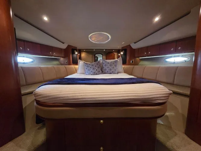 Lady L Yacht Photos Pics 2000 Cruisers Yachts Sport 50 - Image 11