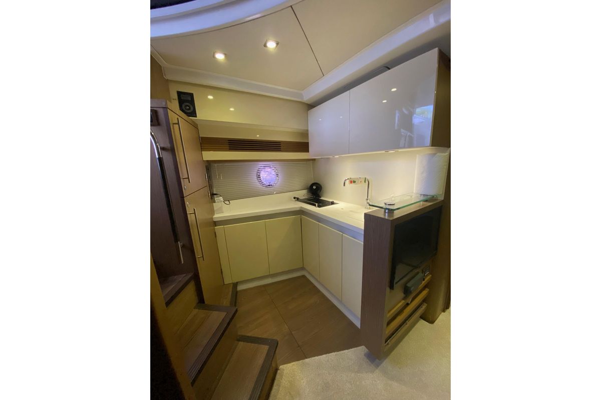 2014 Beneteau 44 
