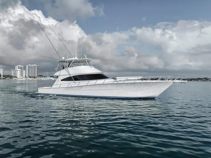 High Rise Yacht Photos Pics 