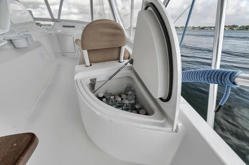 High Rise Yacht Photos Pics 