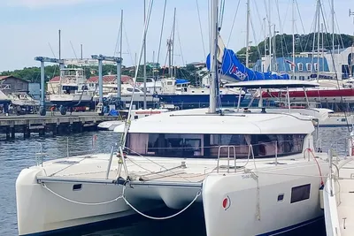 2020 Lagoon 42