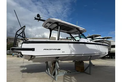 2026 Axopar 29 Sun-Top