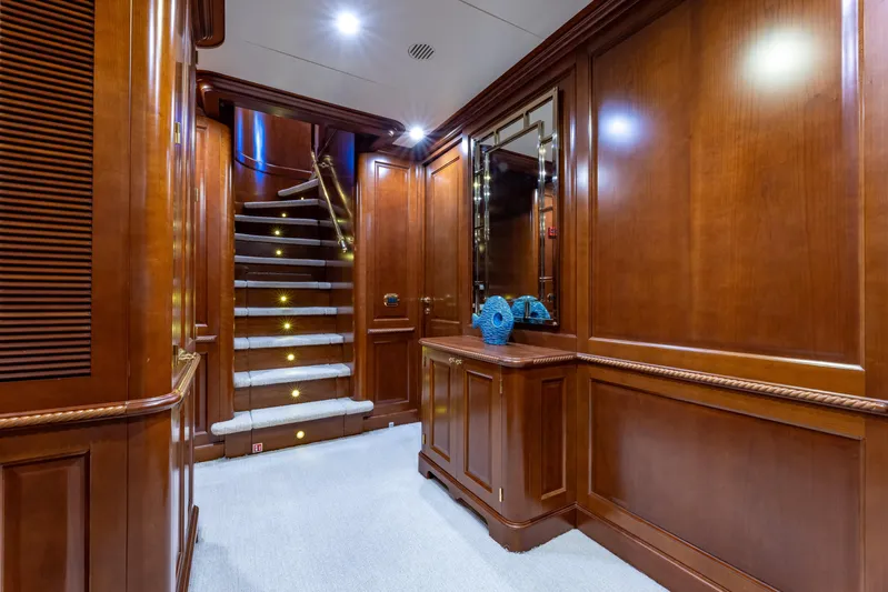 Namaste Yacht Photos Pics LOWER DECK FOYER