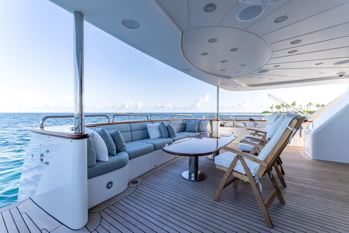 2013 Benetti 121 