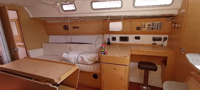  Yacht Photos Pics Beneteau First 40 - SAILING2B