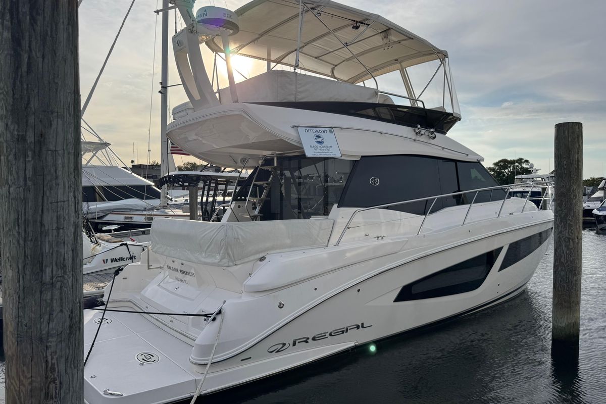 2017 Regal 42 
