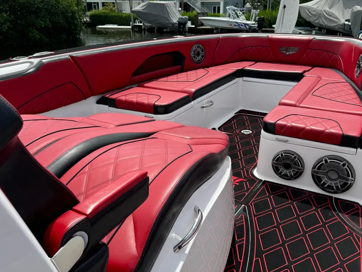  Yacht Photos Pics Luxurious red and black seating on 2022 Deep Impact 399 boat.