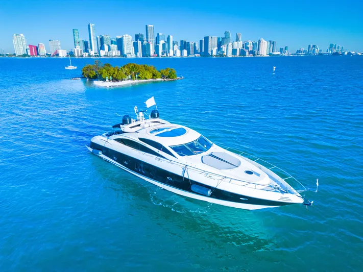 The Gambler Yacht Photos Pics 