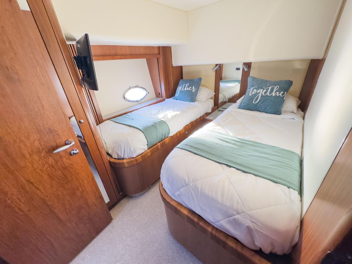 2006 Sunseeker 82 