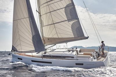 Yacht