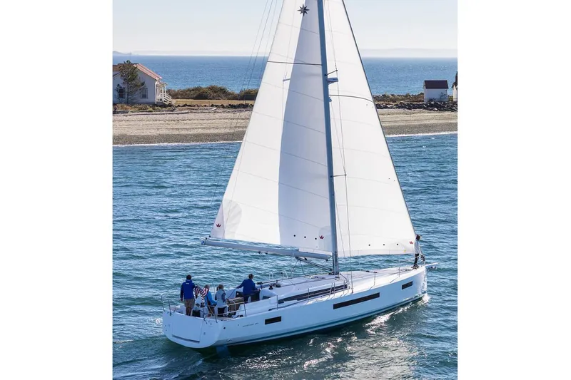  Yacht Photos Pics Manufacturer Provided Image