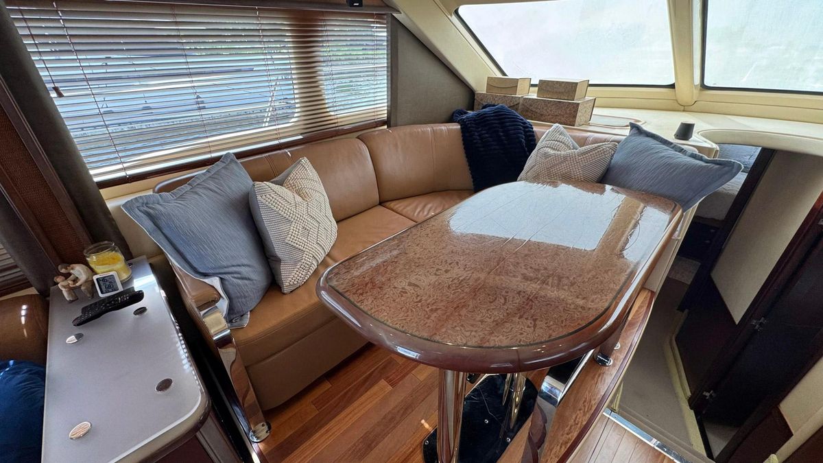 2005 Sea Ray 50 