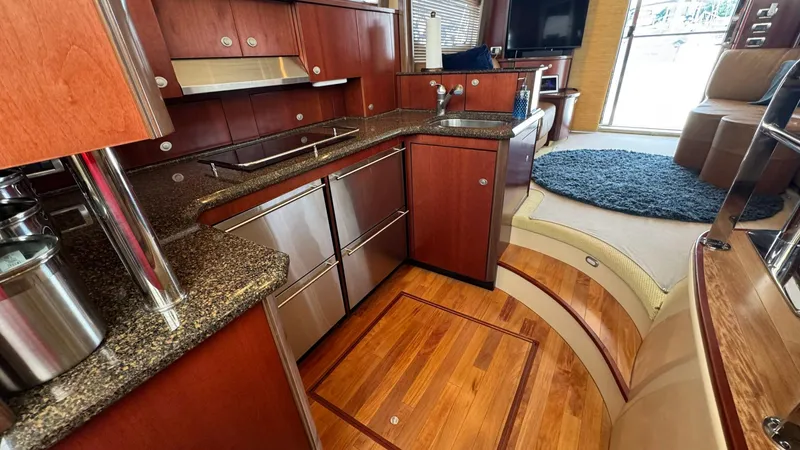 Sea Boss Yacht Photos Pics 2005 Sea Ray 500 Galley