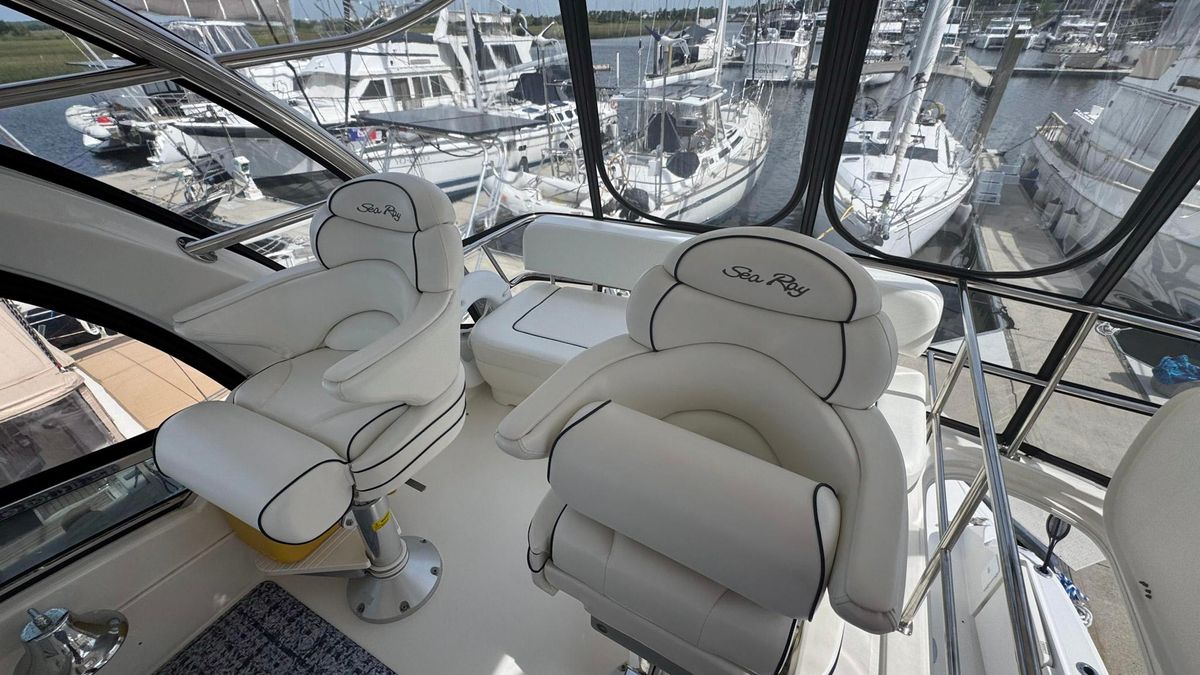 2005 Sea Ray 50 