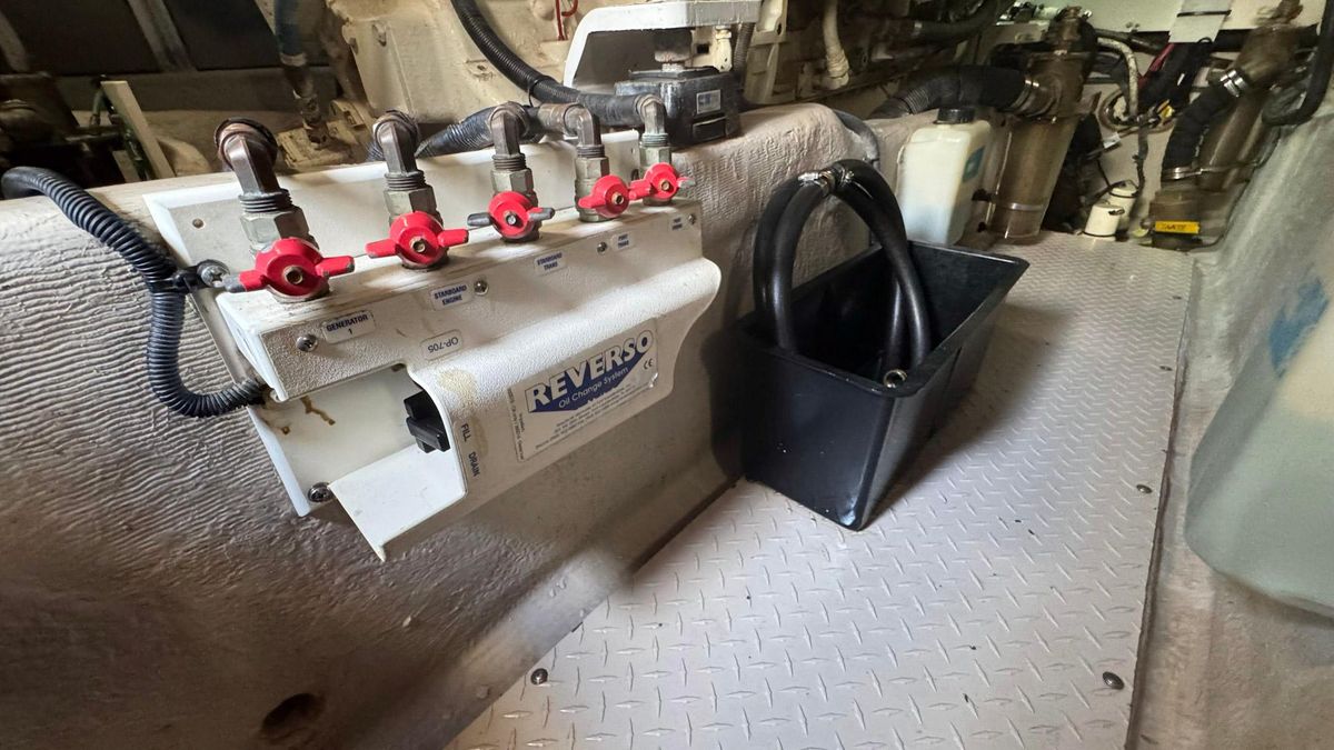 2005 Sea Ray 50 