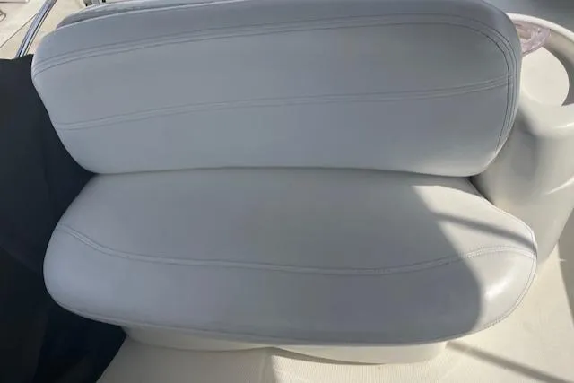 L Altro G Yacht Photos Pics White leather seat on 2006 Cranchi Atlantique 48 yacht.