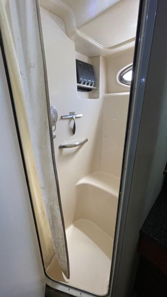 2005 Sea Ray 390 Motor Yacht