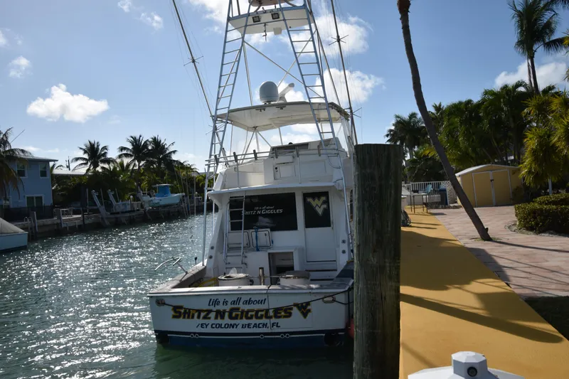 Shitz N Giggles Yacht Photos Pics 