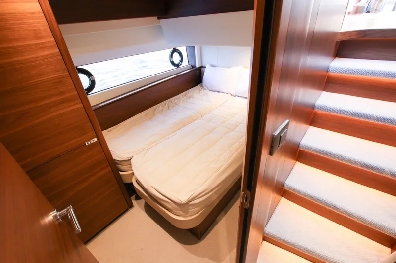 Samuel Yacht Photos Pics Princess F65 - Double Bed Cabin