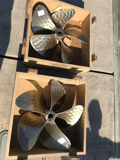 Geminis Yacht Photos Pics Two VanDutch 55 boat propellers in wooden crates, 2014 model.