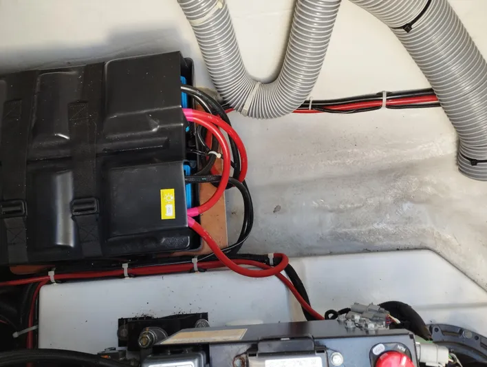 Alma De Sur Yacht Photos Pics 