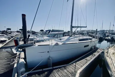 2018 Jeanneau Sun Odyssey 349
