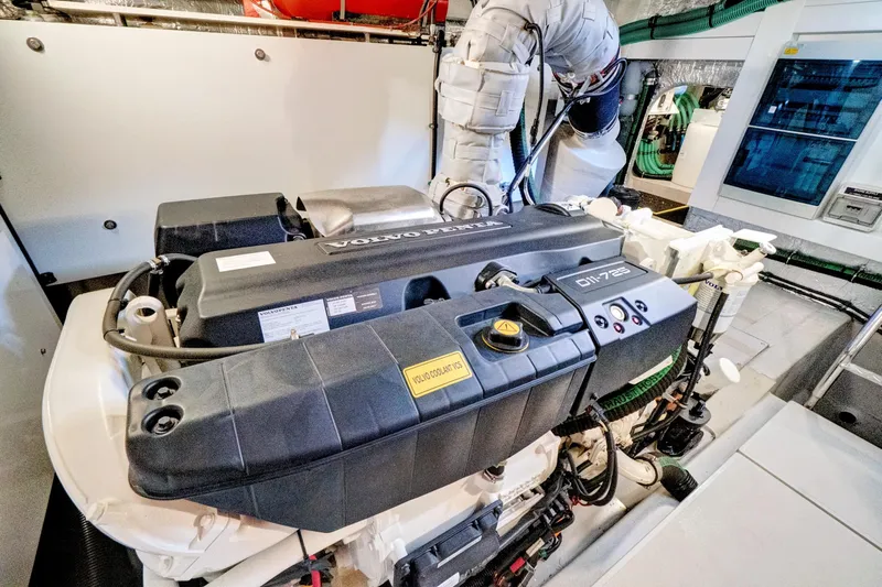 Joie De Vivre Yacht Photos Pics Engine room of 2020 Sunseeker Manhattan 52 yacht with Volvo Penta engine.