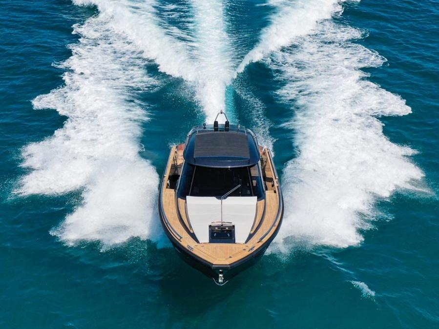 2023 Focus Motor Yachts Forza 37