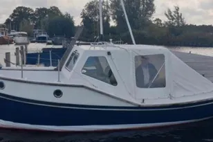 1998 Custom Sea Angler 23