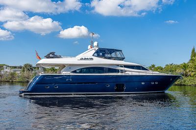 Yacht