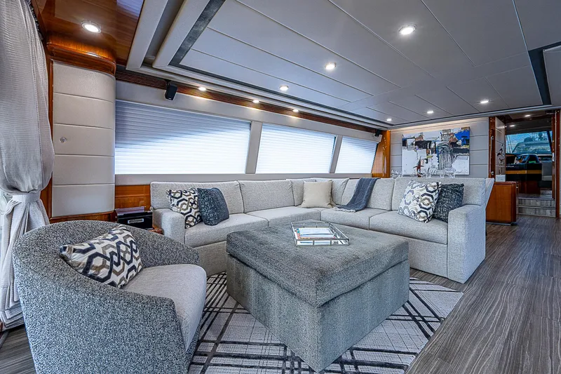 La Bella Vita Yacht Photos Pics 